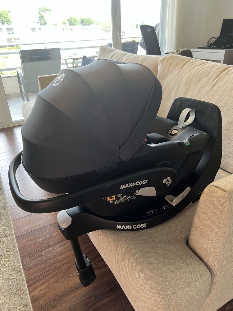 Ovo Maxi Cosi Pebble 360 & Base Isofix FamilyFix 360