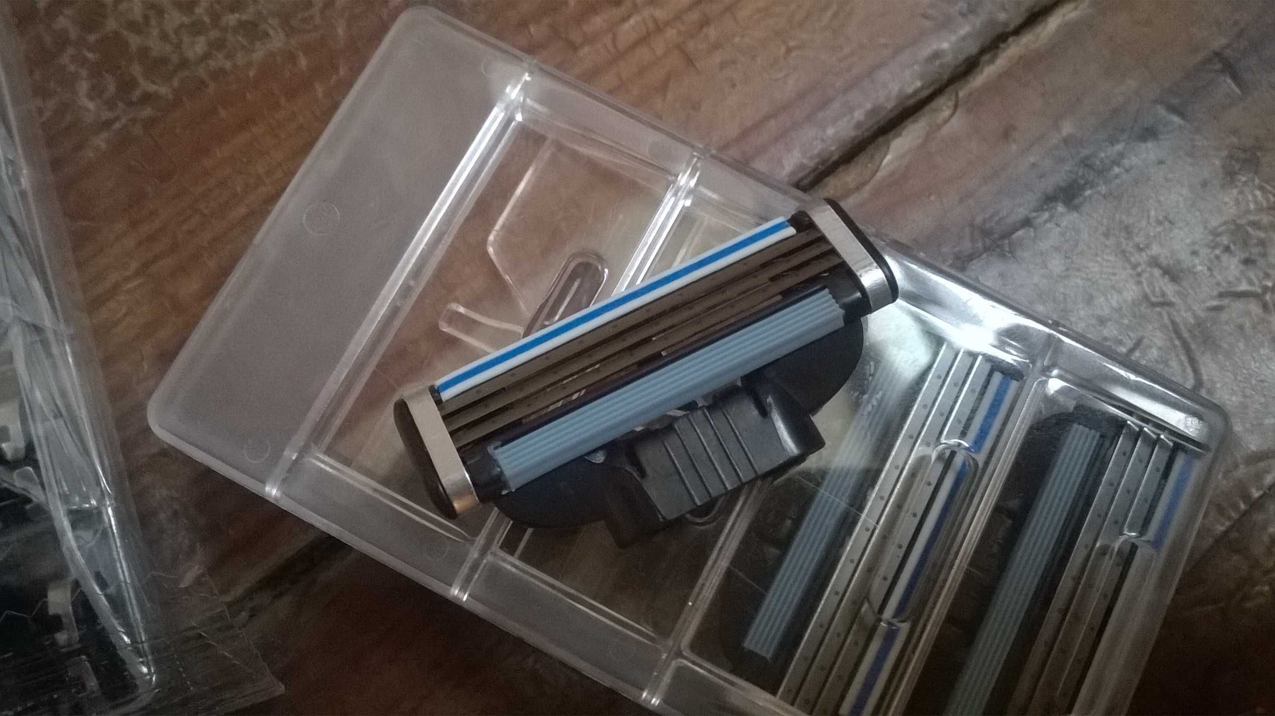 Лезвия кассеты для станка Gillette Mach3.