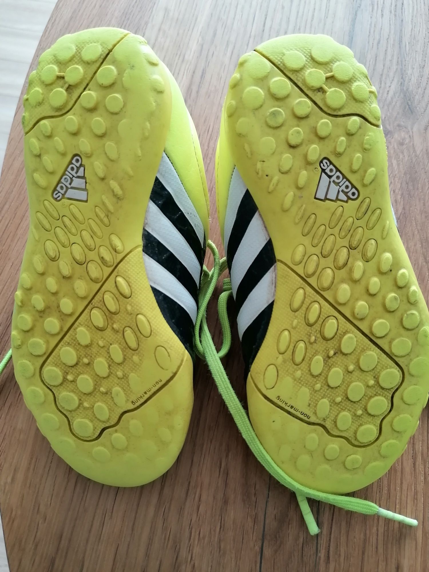 Buty turf Adidas r. 28