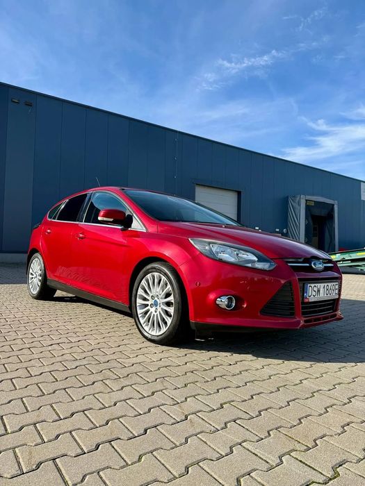 Ford Focus Piękny Ford Focus wersja Titanium
