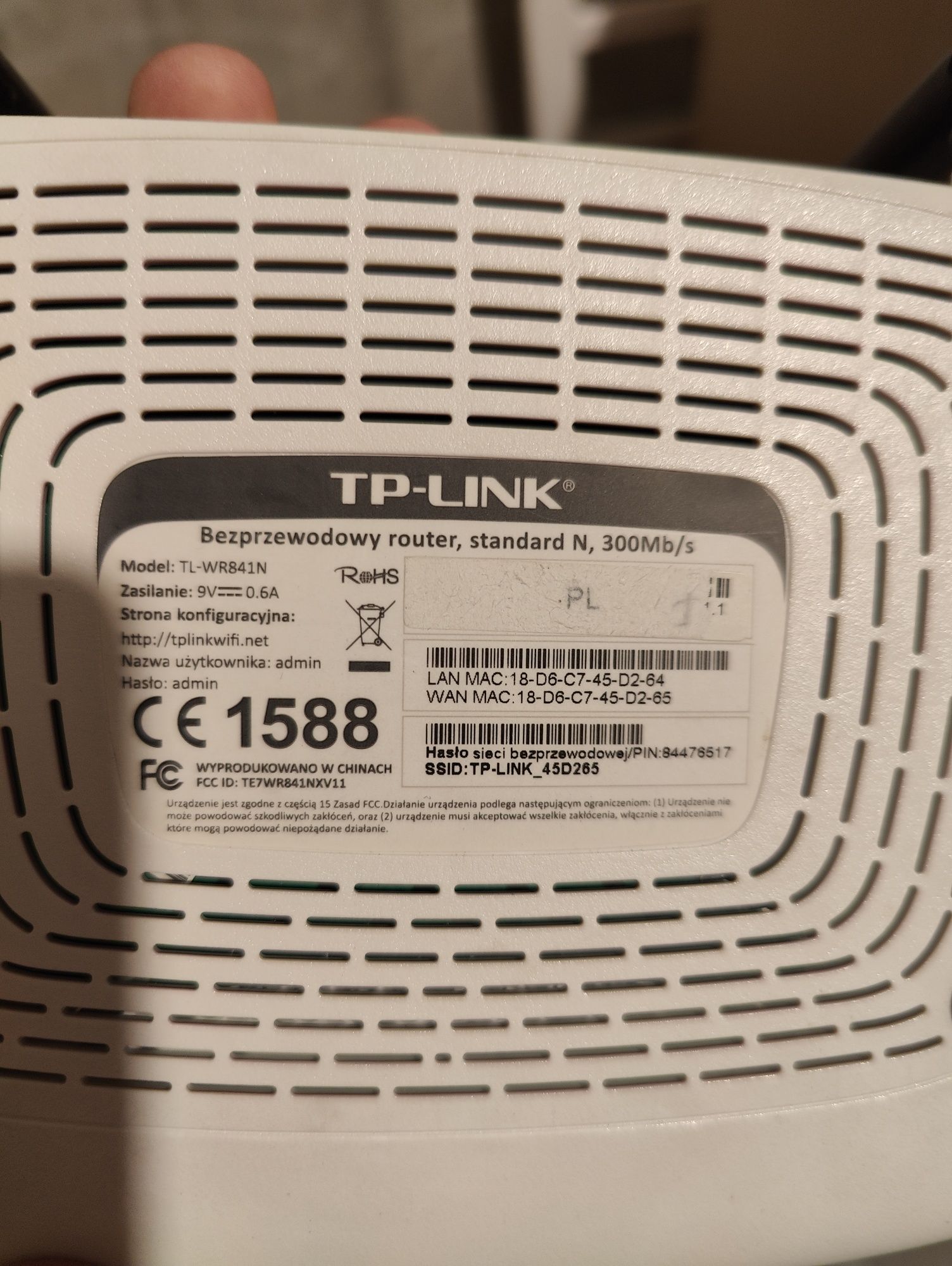 Router Tp-link TL-wr841n