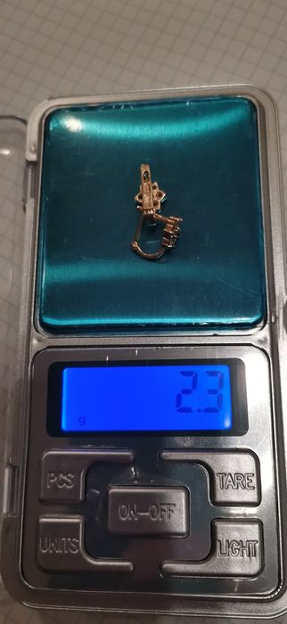 Серги 585 тризуб