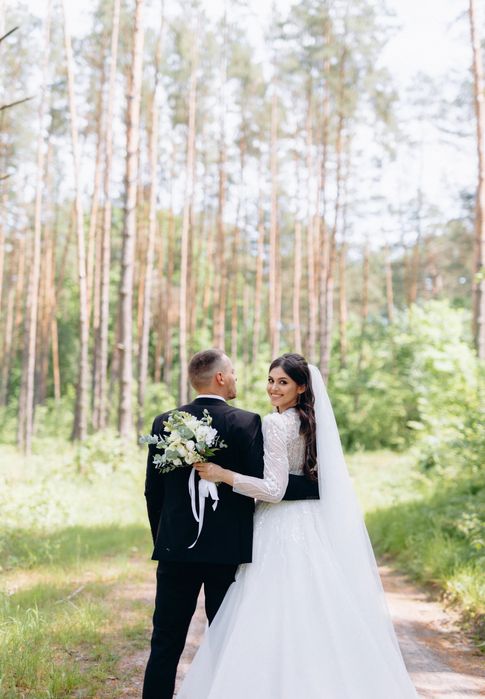 Весільна сукня ручна вишивка бісером