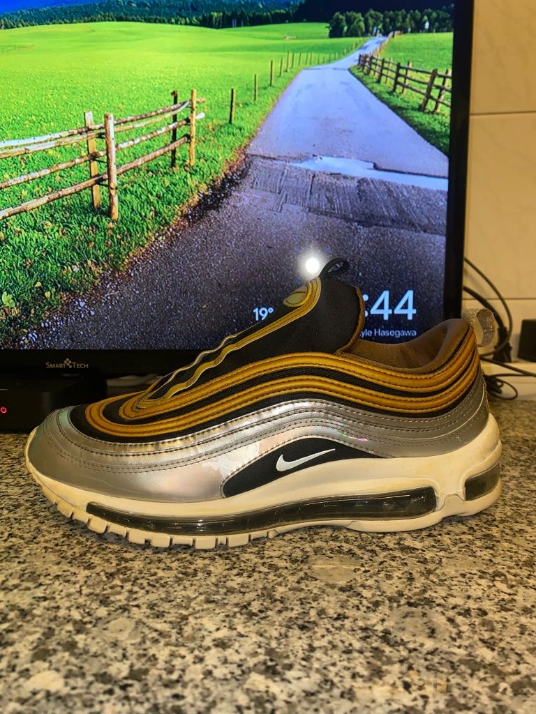 Sapatilhas Nike 97