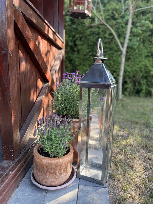 Dwa duze stalowe lampiony latarnie stylowe