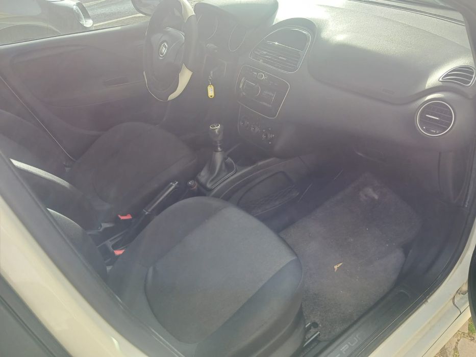 Fiat Punto 1.2 8v 69cv Young 5p