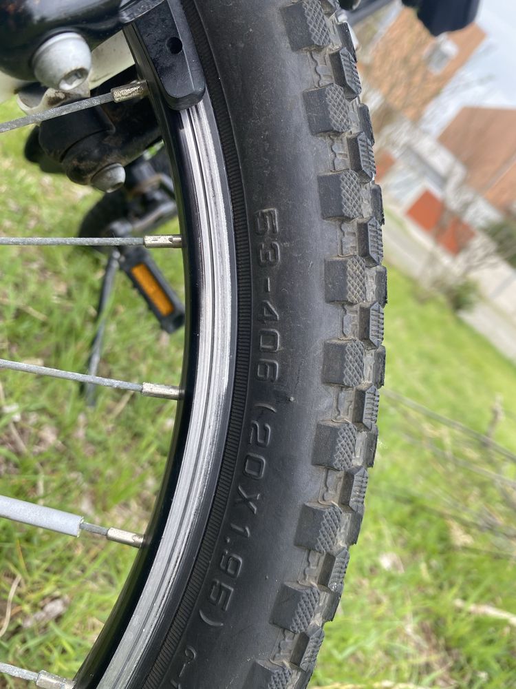 Bicicleta de Crianca 20” 6-12 anos