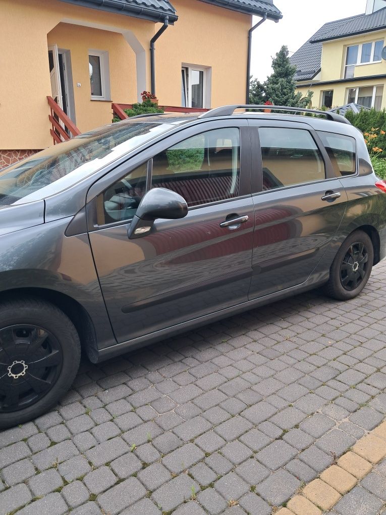 Zadbany Peugeot 308, 1,6 benzyna