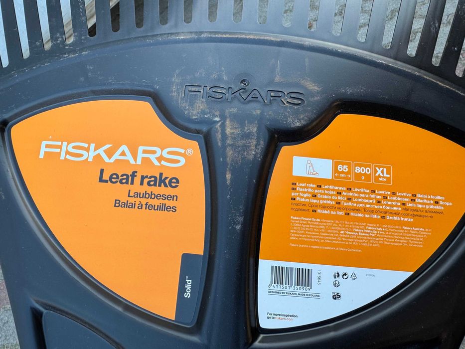 Grabie do liści-FISKARS-Leaf rake stan jak Nowa Polecam!
