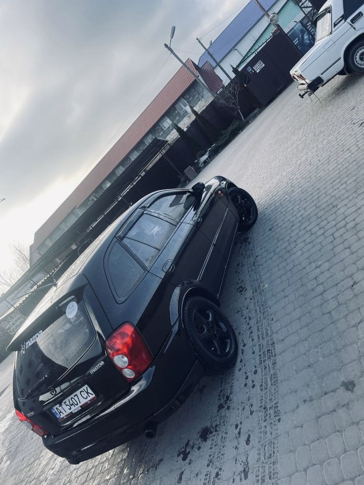 Mazda 323 F BJ 2001