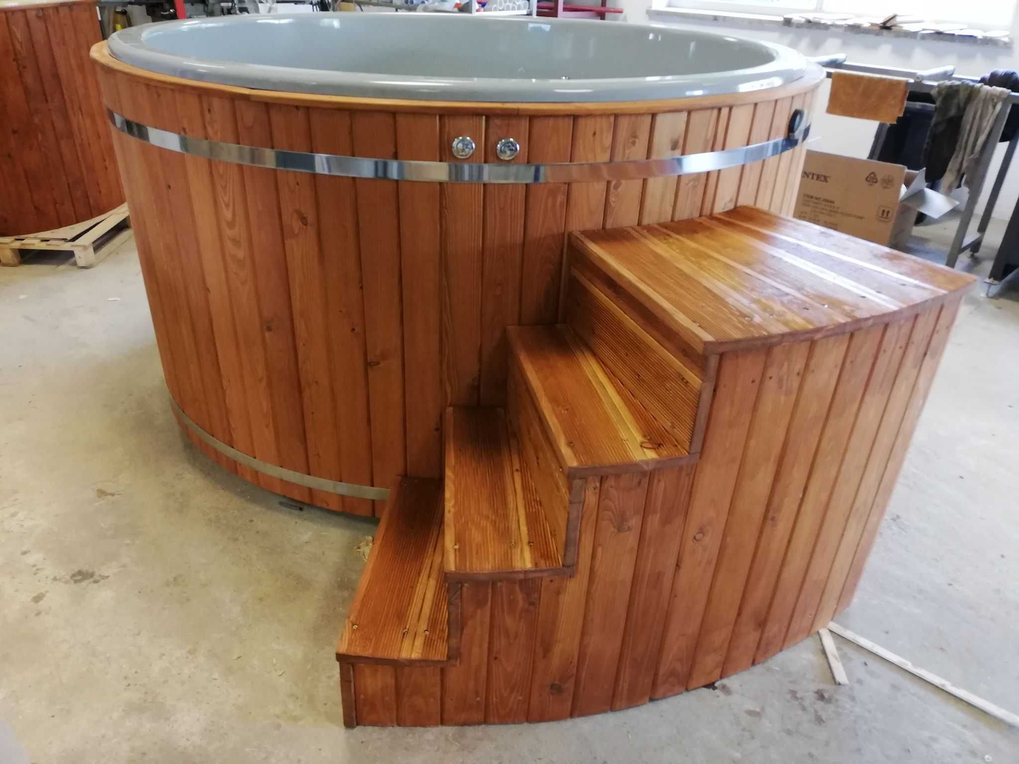 Gorąca beczka, jacuzzi balia ogrodowa domekisauna.pl