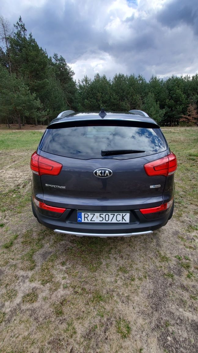 Kia Sportage CRDI III SatNav 1.7 Diesel, 2014, Anglik Bogata wersja