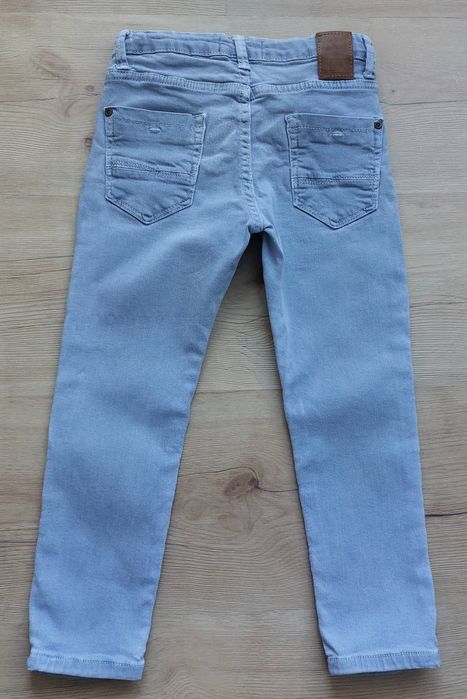 Spodnie jensy szare 110 Zara boys dżinsy elastyczne