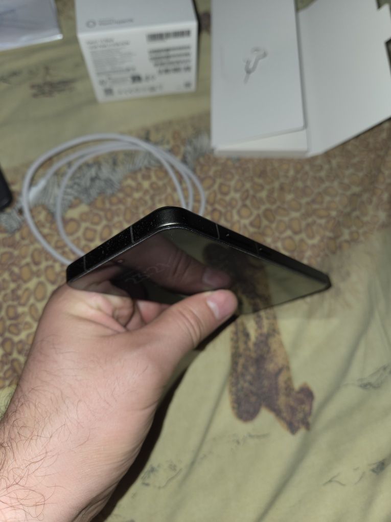 Xiaomi 15 на 512гб