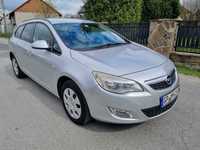 Opel Astra J    1.4 Turbo  140ps    6 biegów    2011r    171000km