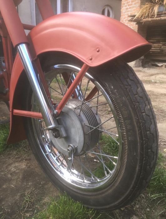 Мотоцикл Ява"Старушка"Незакінчена реставрація.