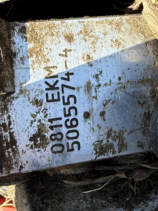 Glowica komatsu szt 2