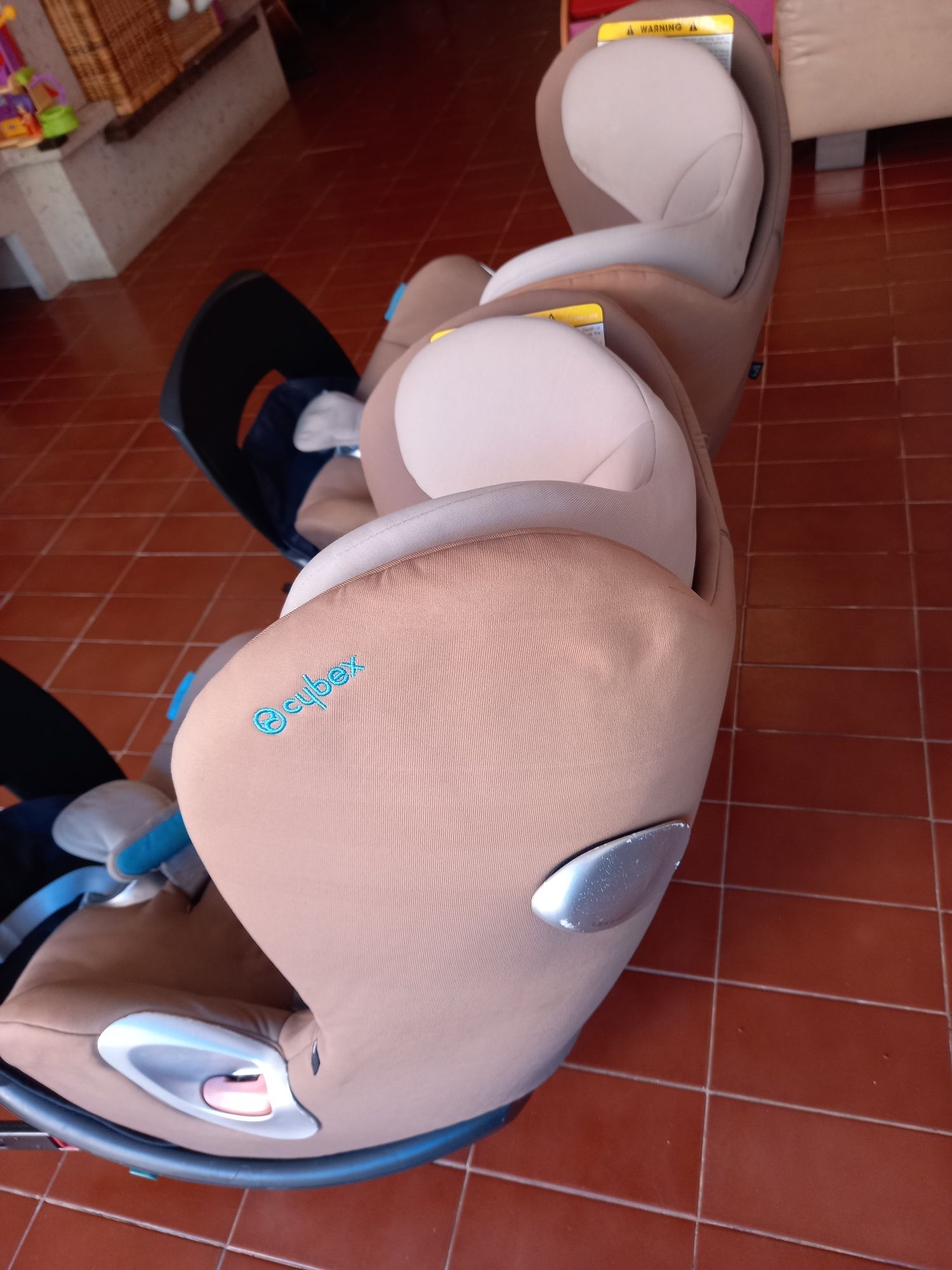 Cadeiras Cybex Sirona