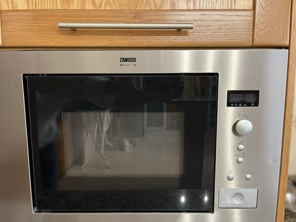 Moveis de cozinha com electrodomesticos + ilha