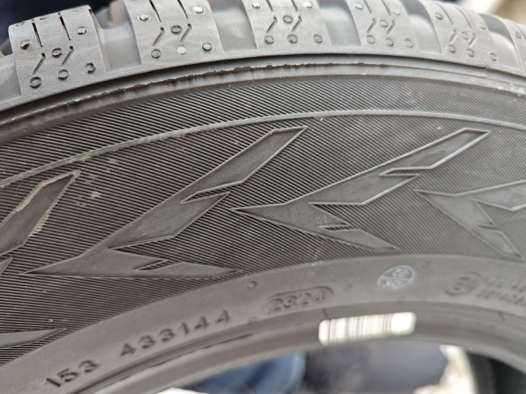 195/65r15 opony wielosezonowe dwie szt Nokian