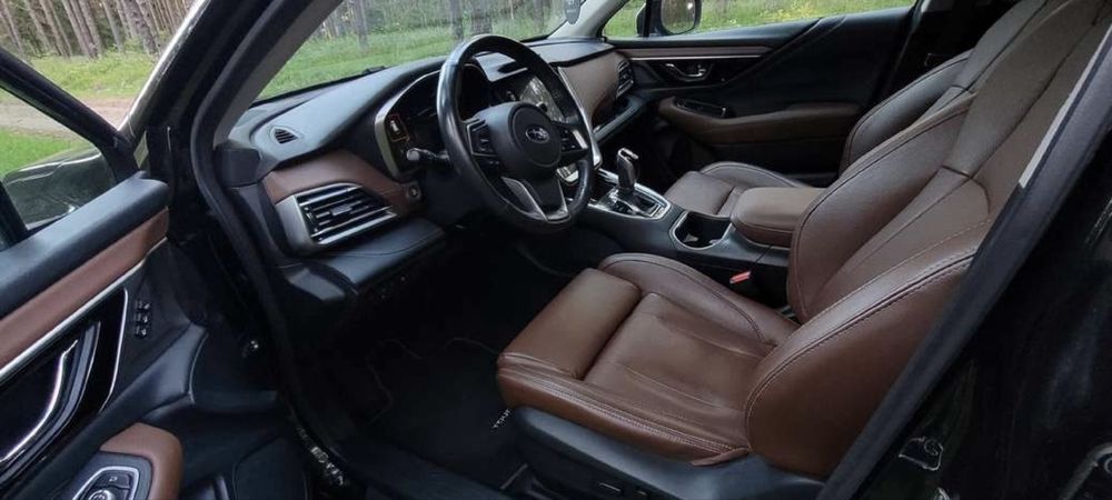 Продаю Subaru Outback 2.5 (2020)