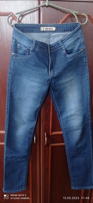 Продам сині джинси