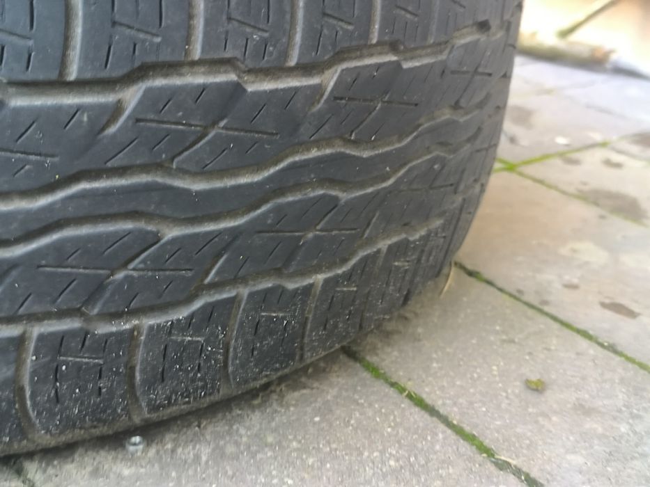 Opony 235/55R18 Bridgestone