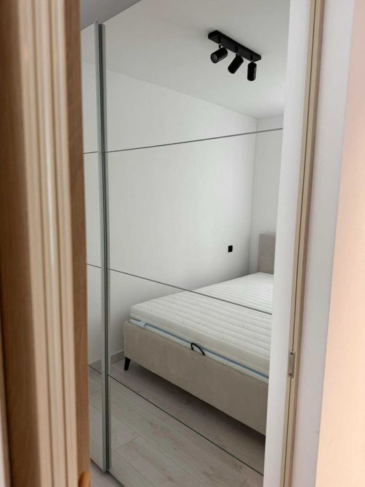 Eleganckie Mieszkanie na Zabobrzu 2300+320+media (woda,prąd)