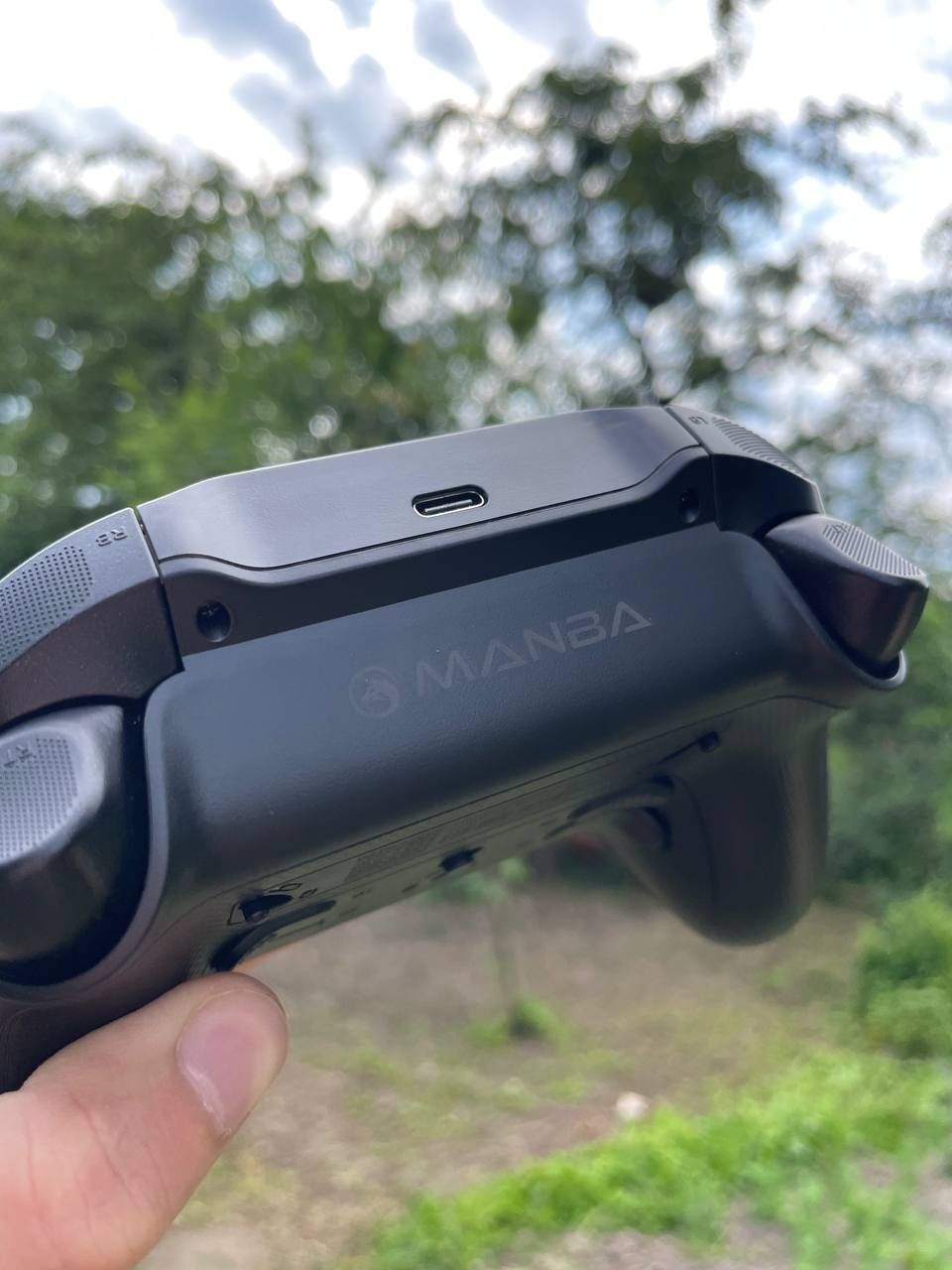 Геймпад Manba One V2 — максимум контролю та стилю!

Бездротовий гей