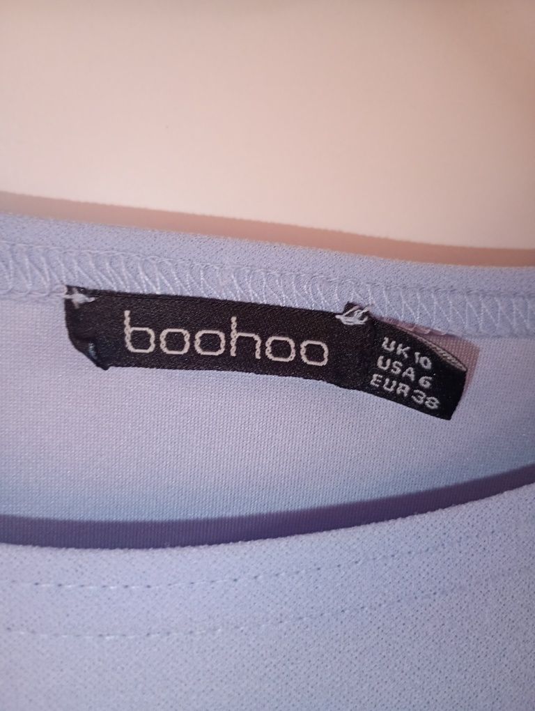 Błękitna sukienka boohoo