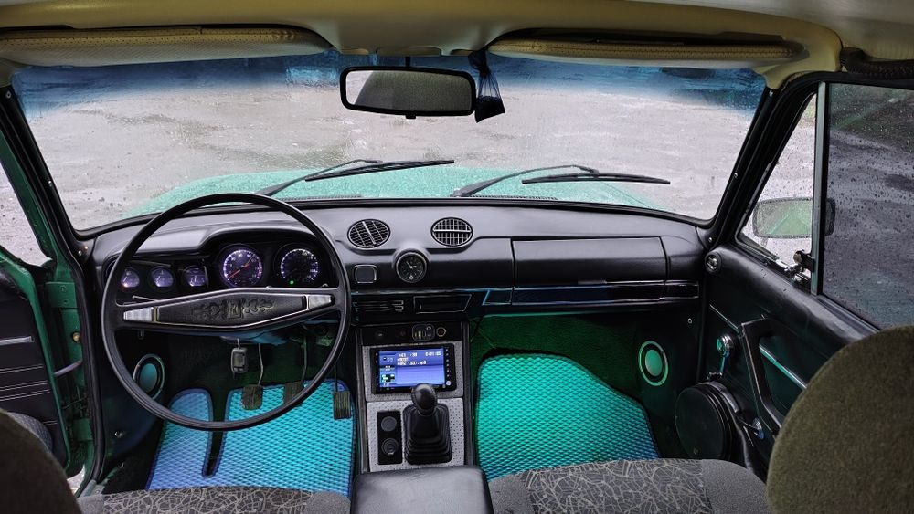 Продам идеальную ваз 2106.