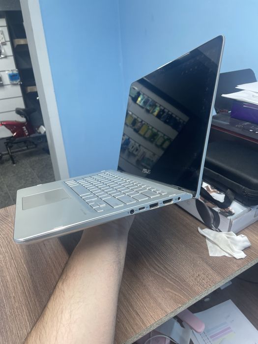 Продам Ноутбук Asus Q405U