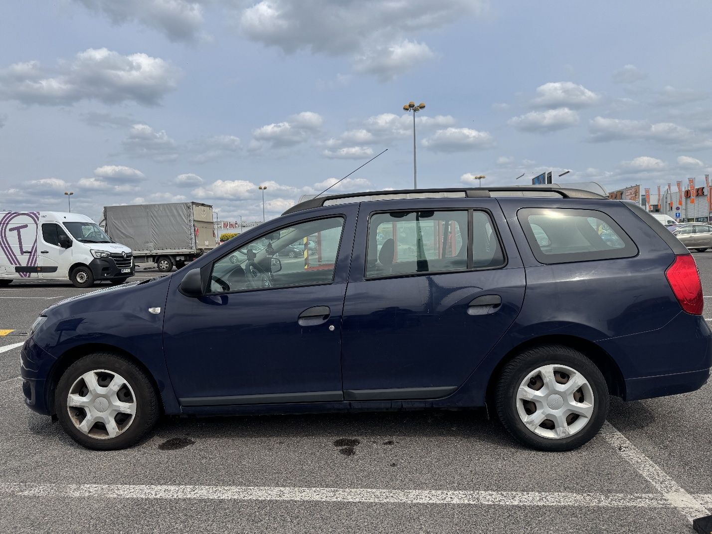 Dacia Logan MCV 898 cm³
