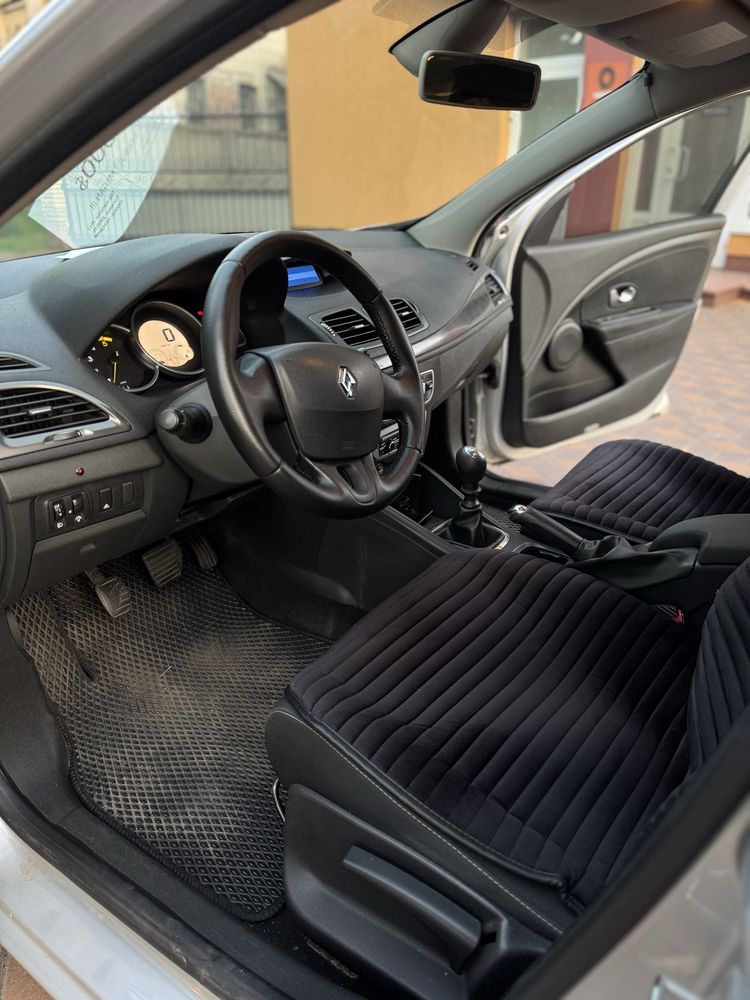 Продам Renault Megane