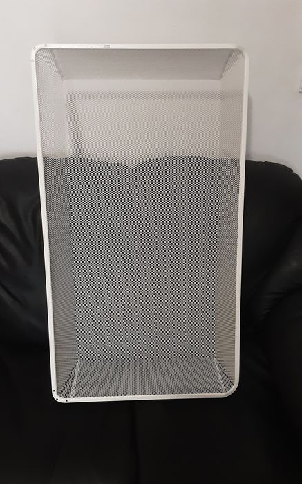 Cesta de arrumação em metal