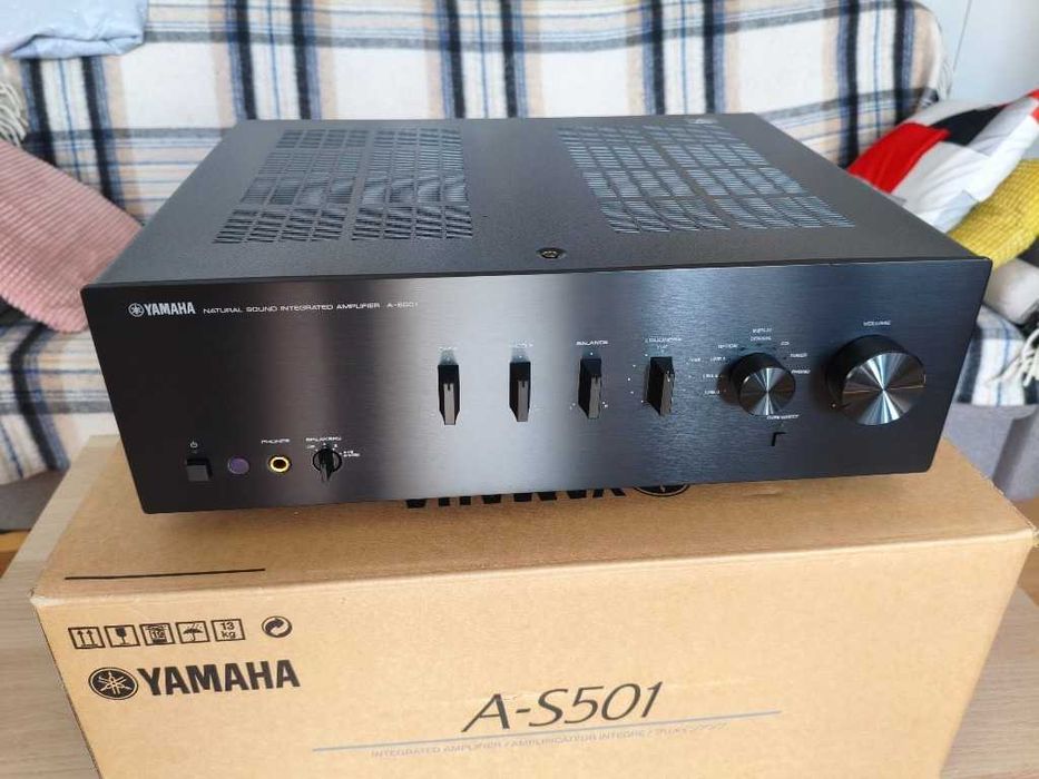Wzmacniacz stereo YAMAHA A S501