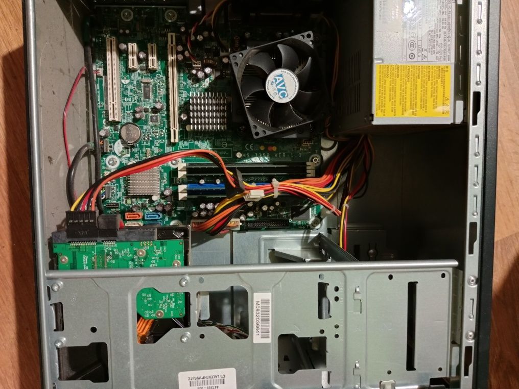 Komputer Intel E8400 3GHZ DUO CORE