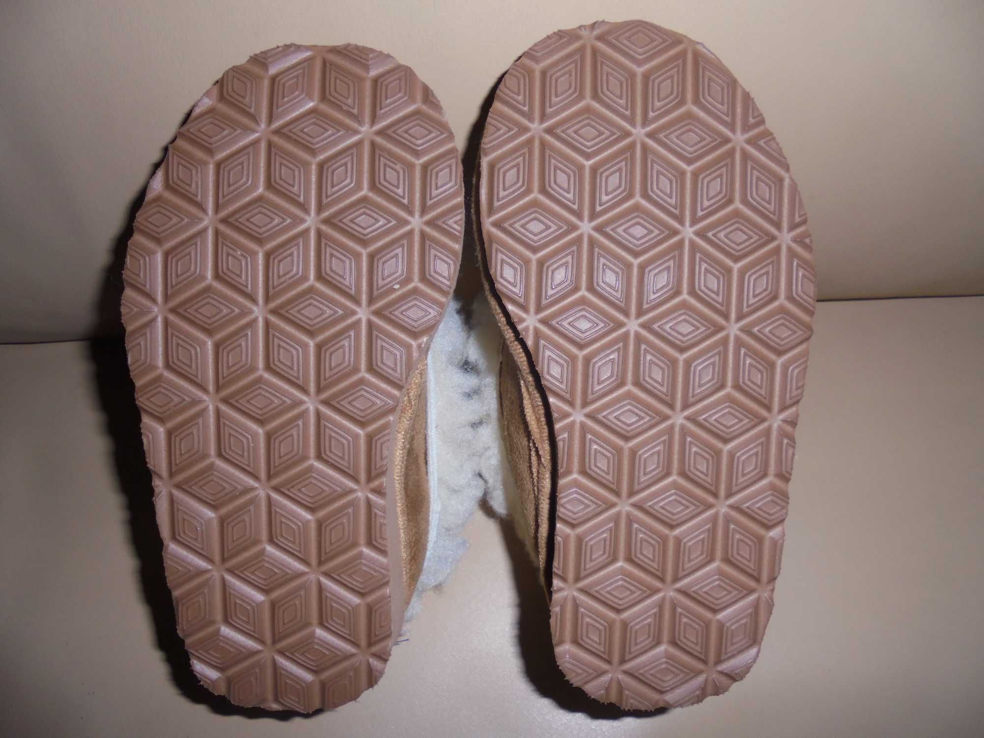 pantufas de criança novas sem etiqueta