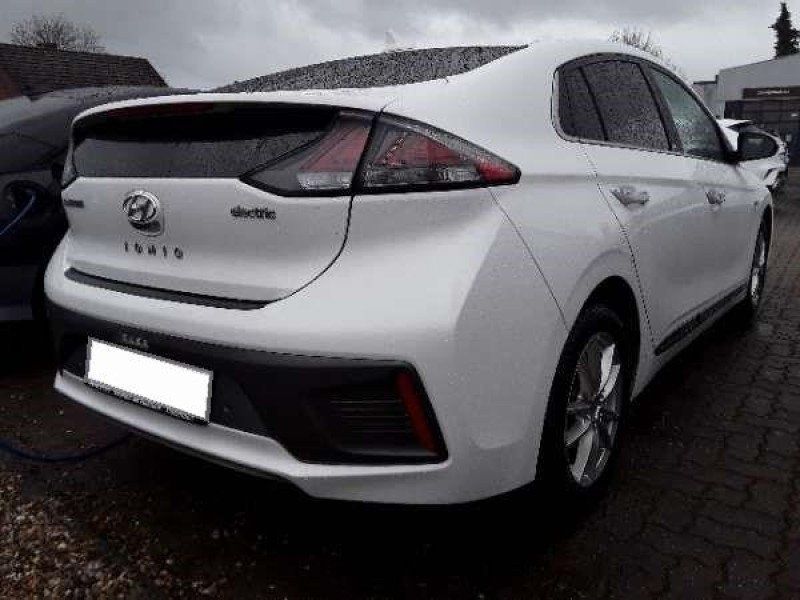 Hyundai Ioniq 2020p. 39 kWh