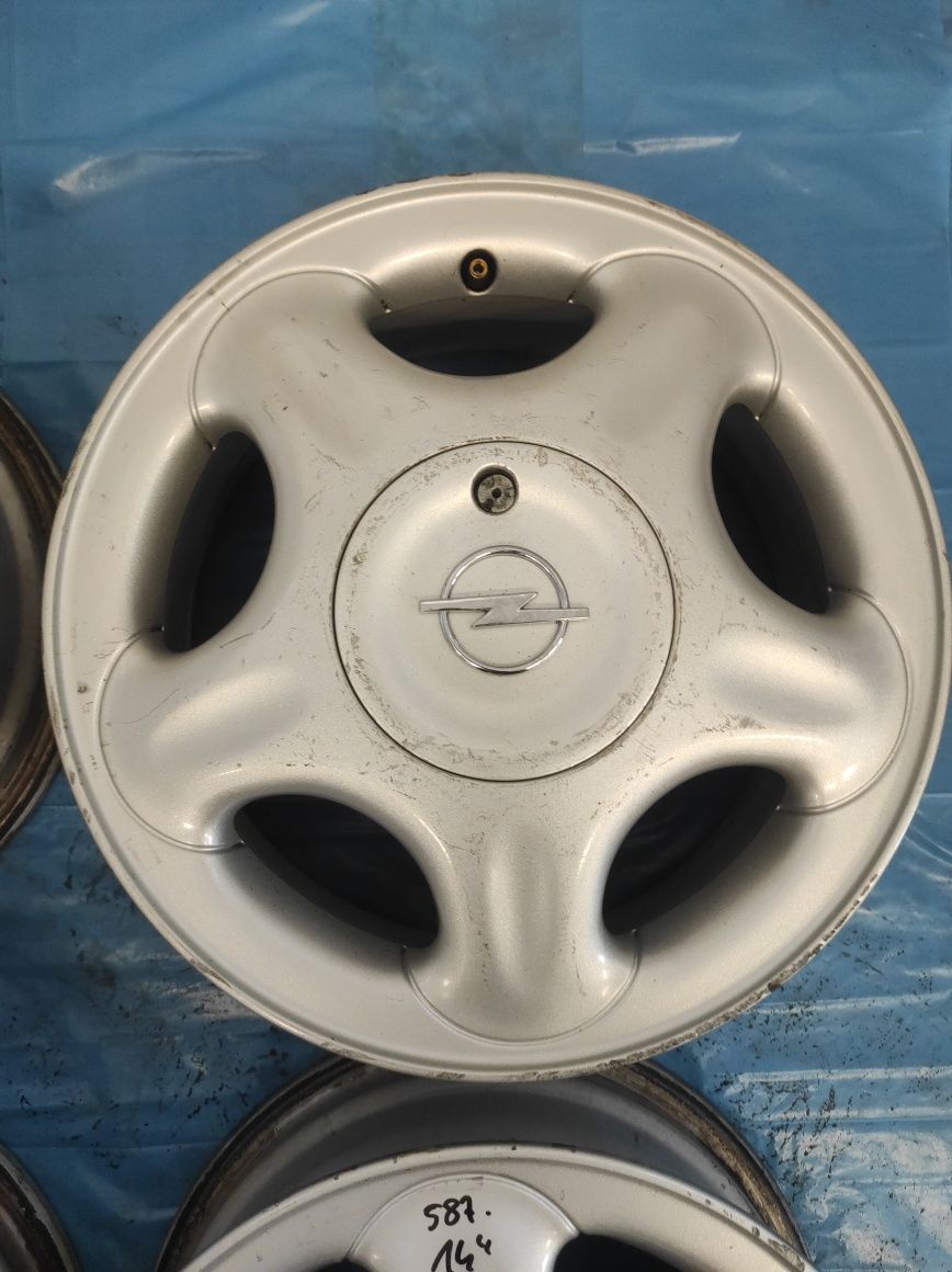 587 Felgi aluminiowe ORYGINAŁ OPEL R 14 4x100 otwór 56,6 mm