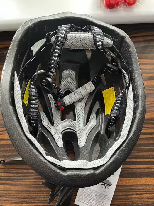 Capacete de Ciclismo NOVO para adulto - PMT Leve e Seguro