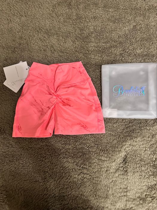 Продаю нові шорти bombshell sportswear