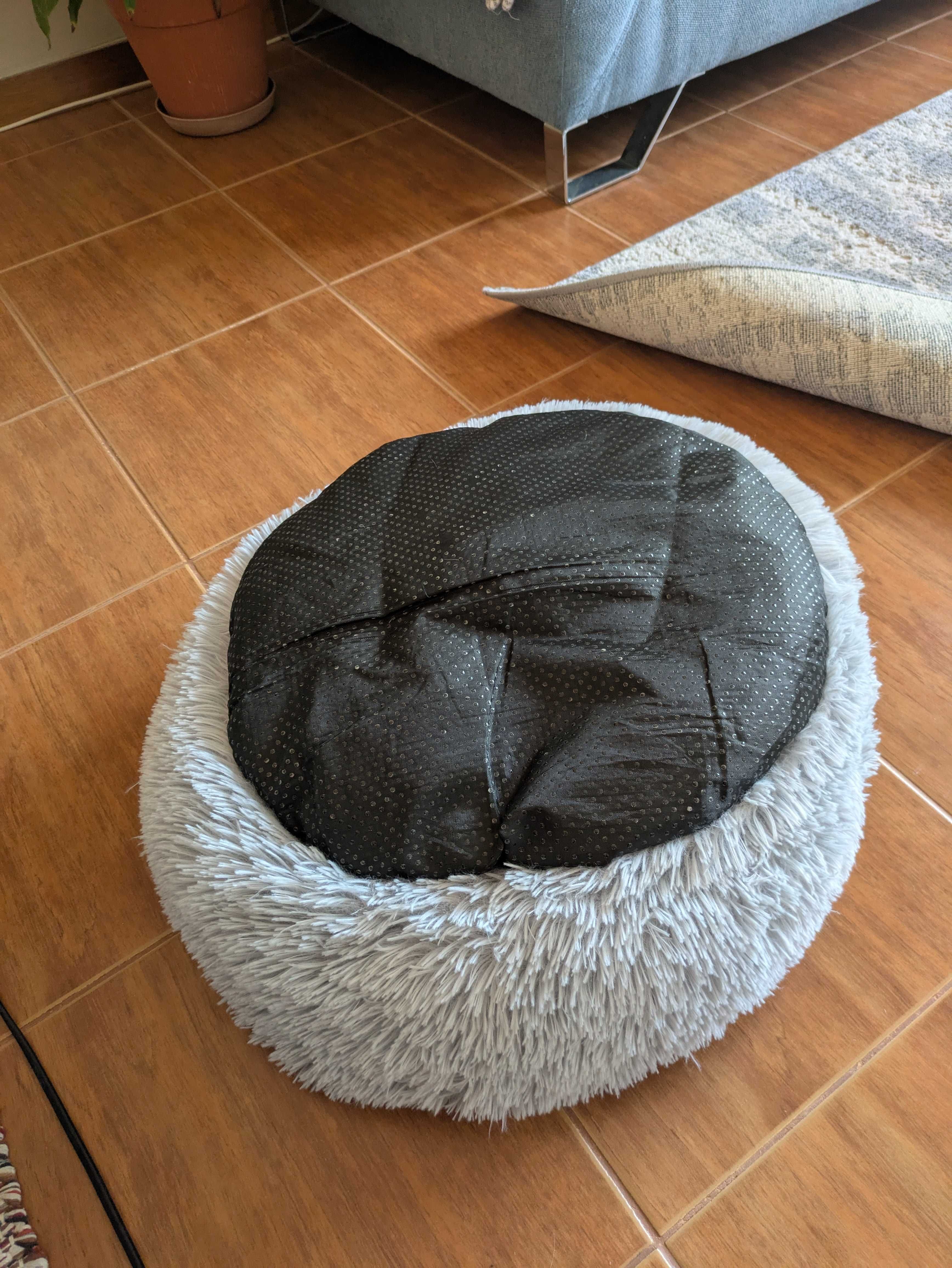 Cama para cão/gato (50x50cm)