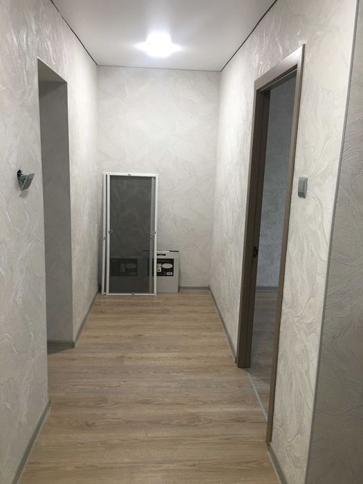 продаж квартири р-н Доси