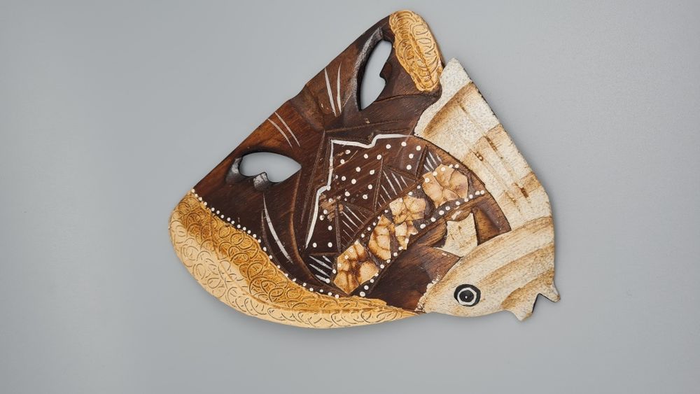 Дерев'яні рибки ручної роботи