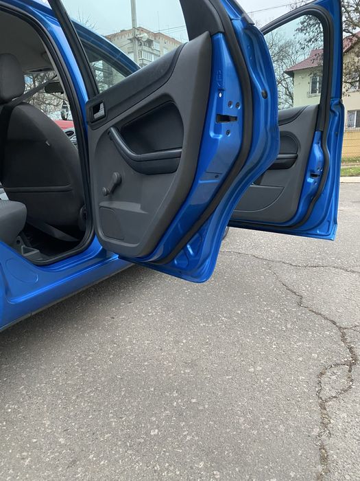 Доглянуте обслужене авто з невеликим пробігом