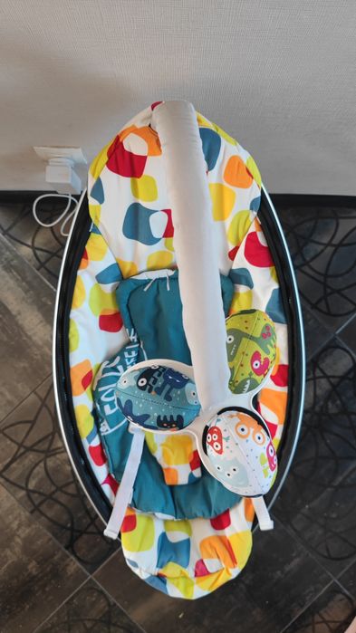 Дитяче крісло Гойдалка Колиска 4moms MamaRoo МамаРу