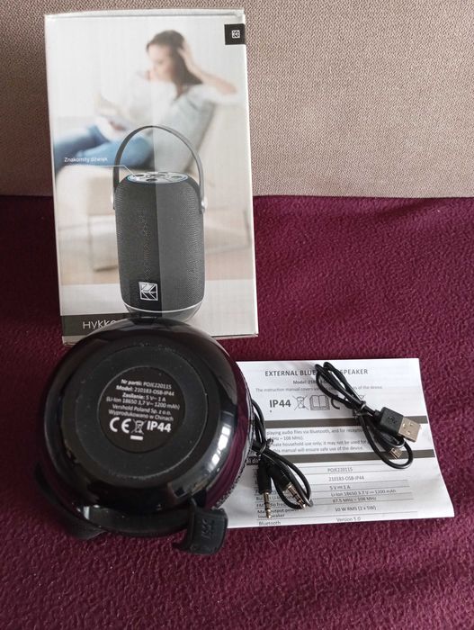 Hykker Głośnik Przenośny Bluetooth Zewnętrzny czarny 10W/ RadioFM /5h