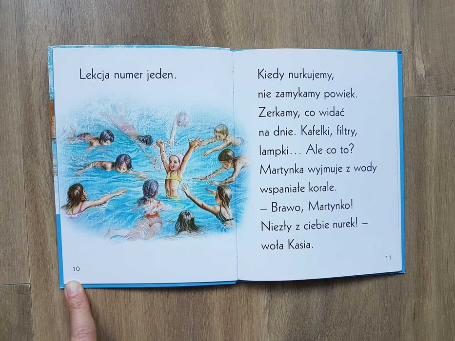 Martynka Zaczynam czytać z Martynką Na kursie pływania wiek 6-8 lat