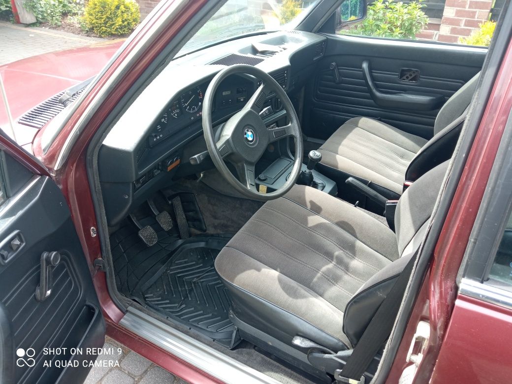 Bmw 520i e28 6cylindrow 140km super stan